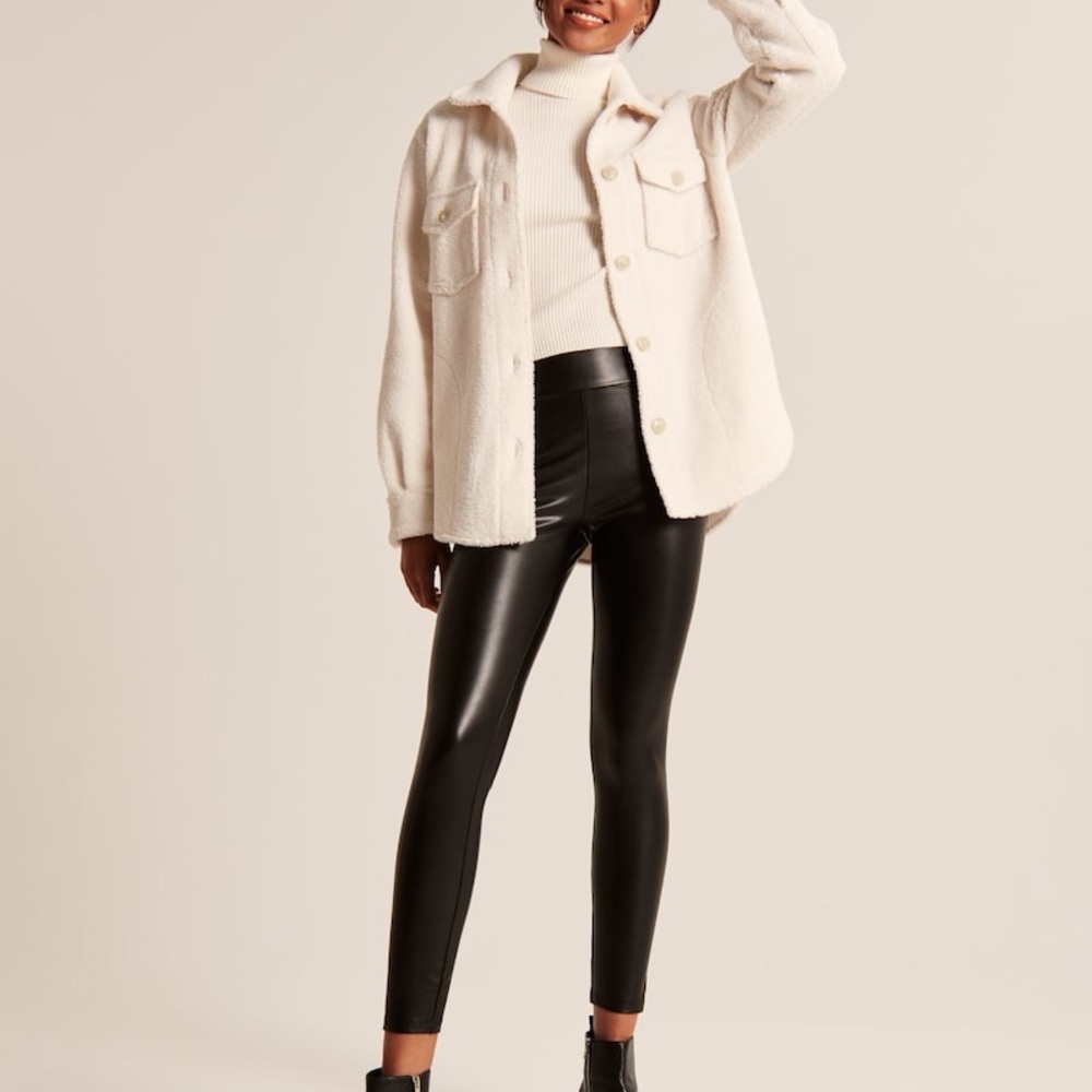 NWT Abercrombie Vegan Leather Leggings